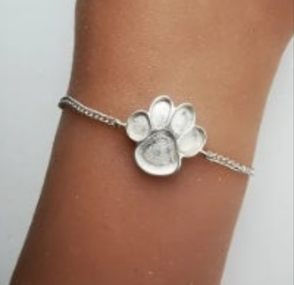 Paw print bracelet